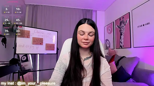 Michela Fruet online show from December 2, 1:07 am