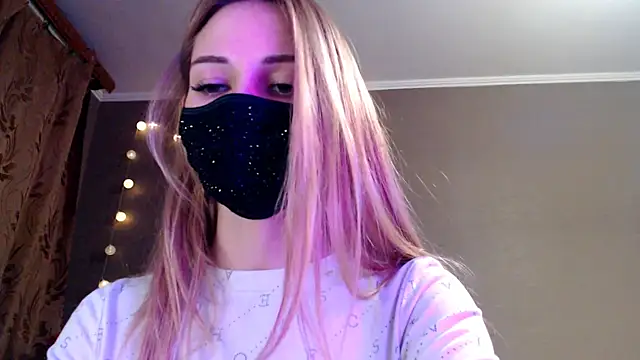 Iris lave online show from February 6, 6:11 pm