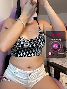 lucy grey25 online show from May 19, 2:24 pm
