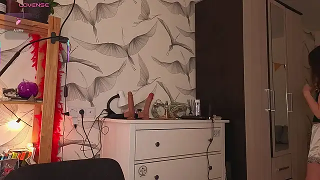 ReginaFoXXXy online show from April 6, 10:16 am