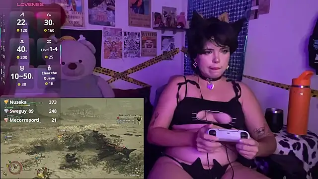 PixelKitty  online show from March 8, 2:04 am