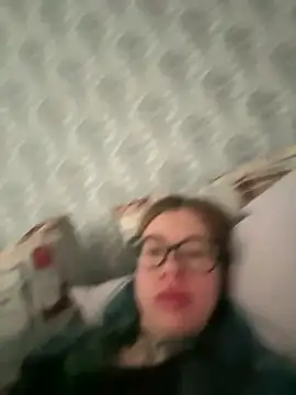 Nancyhot777 online show from April 22, 8:33 am