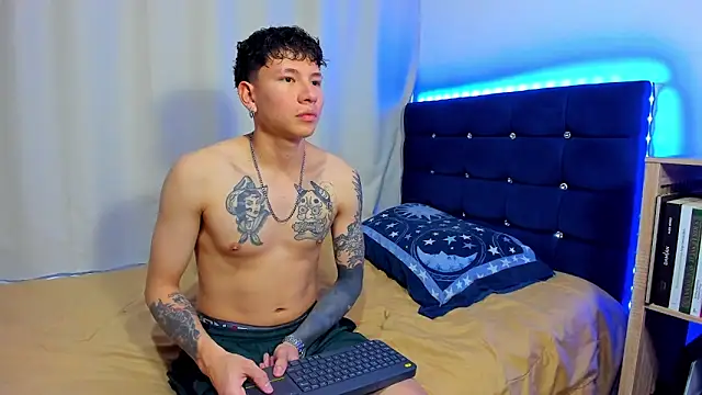 Tatiiana n Damiian online show from October 25, 10:27 pm