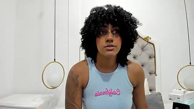 OnlyGia online show from June 17, 12:23 am