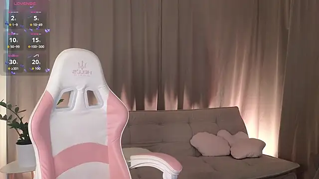 AlexsisFaee online show from October 24, 8:27 pm