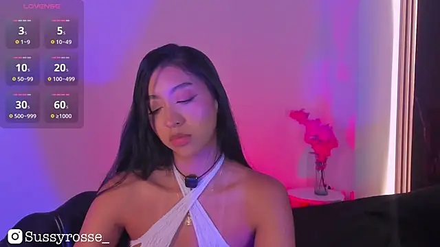 Snapshot of Sussyrosse_ chatting on September 9, 10:53 pm Sussyrosse  online show from September 9, 10:53 pm