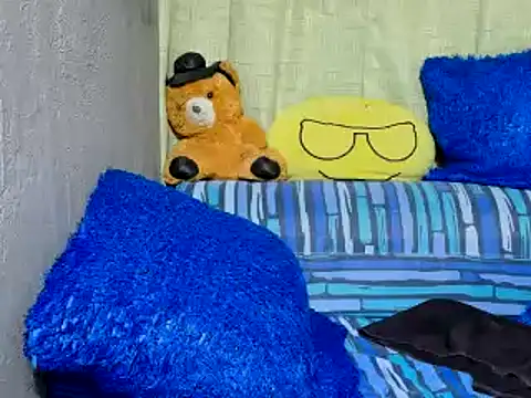 xxloveheart online show from March 15, 12:23 am