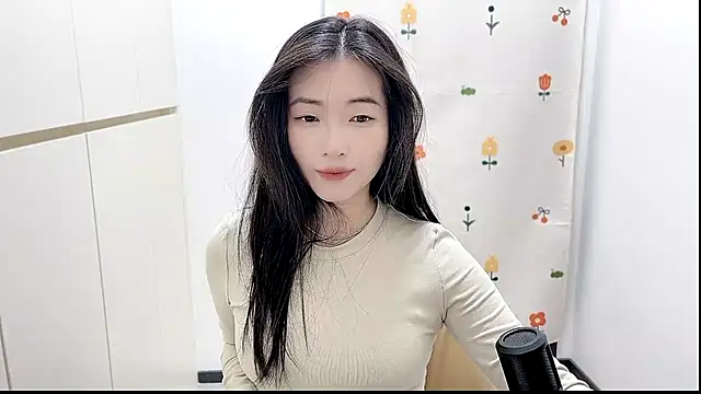 Rosalind xixi online show from October 23, 12:44 pm