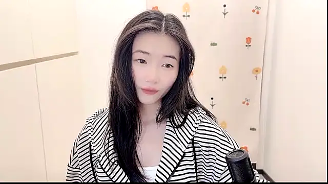 Rosalind xixi online show from October 27, 1:39 pm