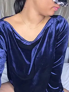 Cute-Samayra online show from December 13, 8:04 pm