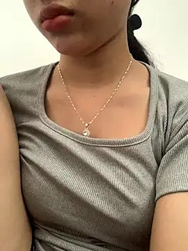 Nguyenha11 online show from October 29, 7:34 am