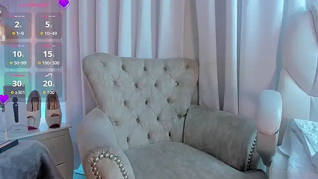 Foxx  Tatto  online show from December 2, 12:40 pm