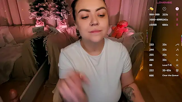 ashton heidii online show from December 22, 12:36 am