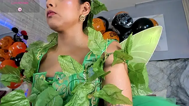 scarletbaker  online show from October 30, 6:53 pm