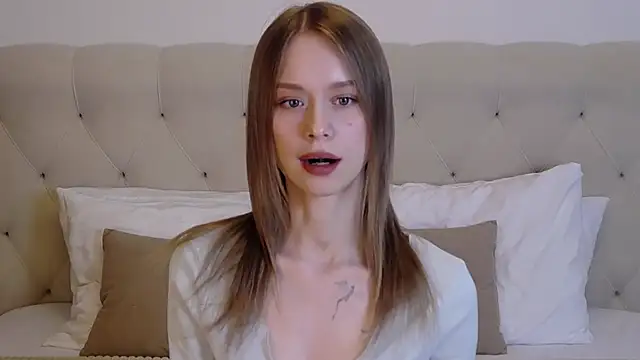 KarolinaConner online show from September 27, 4:30 am