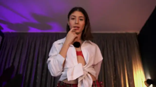 ShyCollegeBB online show from November 16, 4:03 am