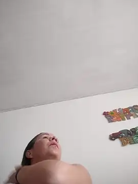 Nala1986 online show from October 21, 9:52 pm