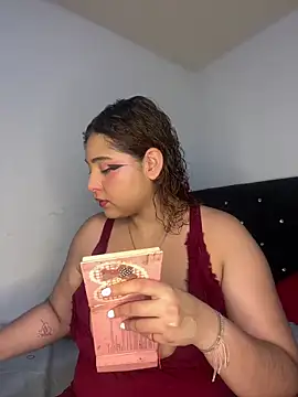 SamanthaaReed online show from September 27, 11:45 pm