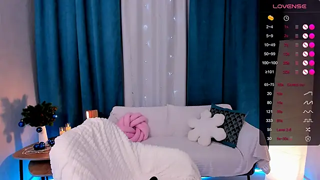 BellaCaress online show from December 16, 2:50 am