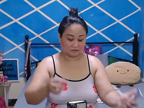 jengrey online show from September 27, 7:54 pm