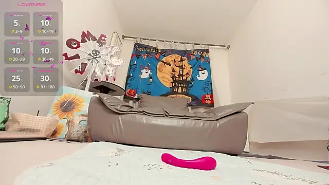 fox-yiyi online show from October 22, 11:59 am