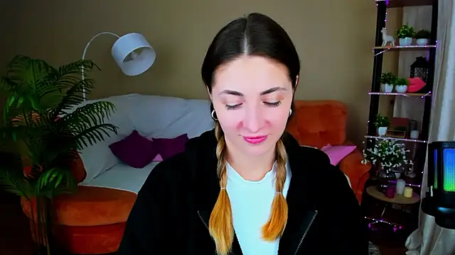 SensitiveSooul online show from January 15, 11:38 am