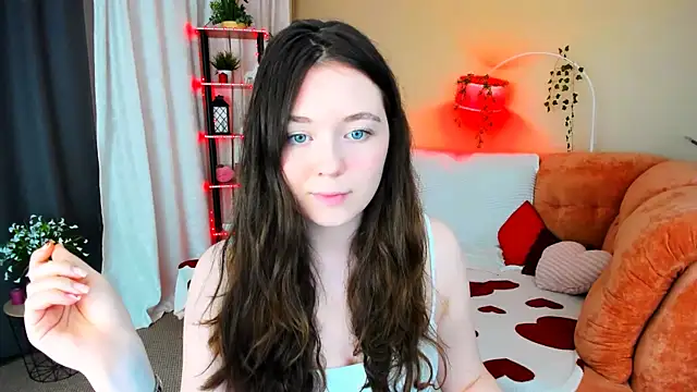 AlluringLookk online show from June 19, 4:21 pm