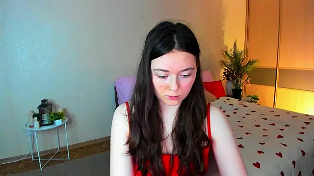 AlluringLookk online show from July 7, 6:47 am