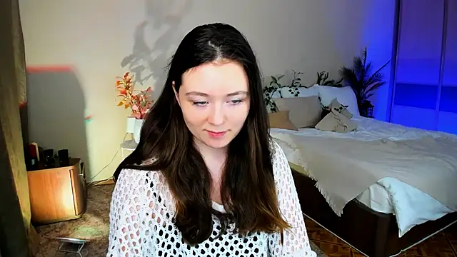 AlluringLookk online show from November 18, 11:22 am