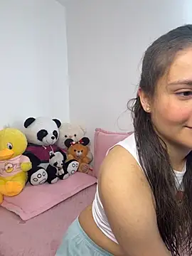 Snapshot of Emilyybennet_ chatting on September 29, 8:47 pm Emilyybennet online show from September 29, 8:47 pm