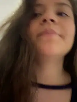 Emilyybennet  online show from April 18, 2:36 am