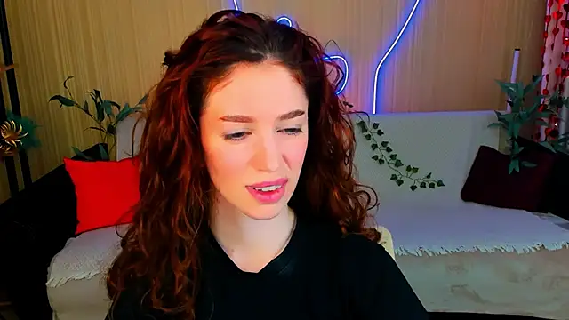 ChristinaConteeree online show from March 27, 7:36 pm