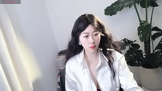 Emmaq996 online show from January 19, 3:46 am