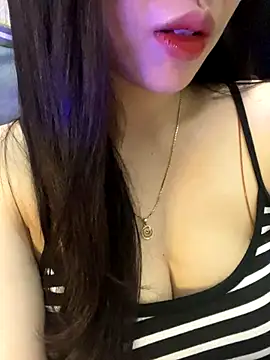 Mon monbaby online show from November 10, 8:59 pm