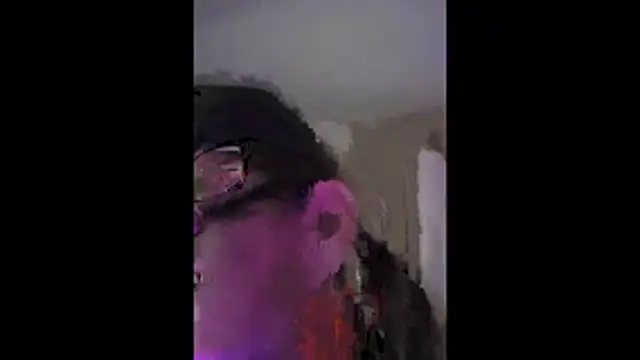 SparklesB1tch online show from March 31, 11:43 am