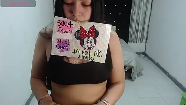 Snapshot of Darkittydoll_15 chatting on September 18, 2:37 pm Darkittydoll 15 online show from September 18, 2:37 pm