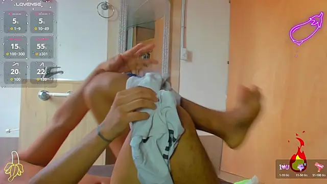 spicy adonhis online show from October 25, 7:21 pm