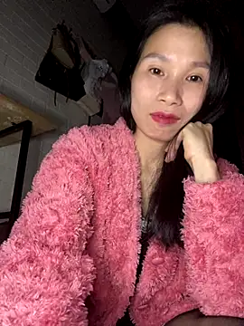 MinHiNi online show from December 1, 3:59 pm