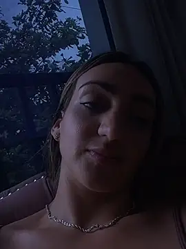 Ninabigtitied online show from February 27, 1:55 pm