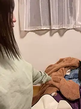 h415a812 online show from February 20, 9:59 pm