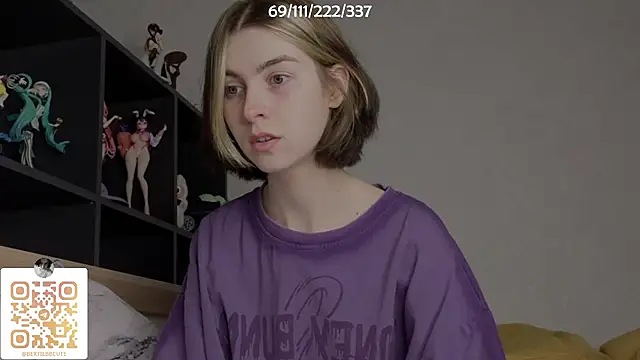 Snapshot of bertamimi chatting on September 28, 6:57 pm bertamimi online show from September 28, 6:57 pm