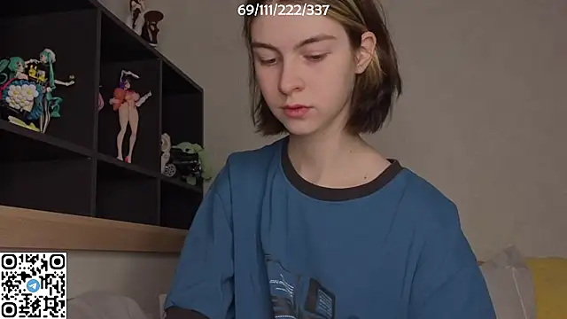 Snapshot of bertamimi chatting on October 29, 6:21 pm bertamimi online show from October 29, 6:21 pm