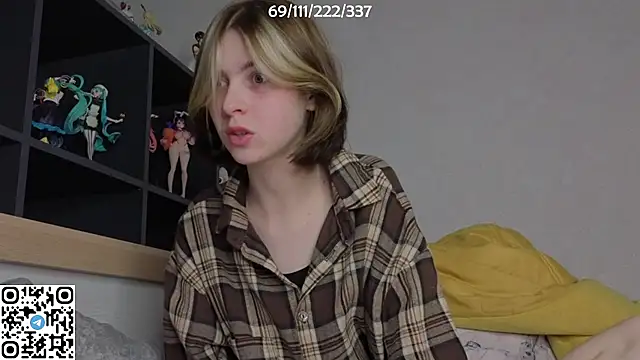 Snapshot of bertamimi chatting on October 5, 6:57 pm bertamimi online show from October 5, 6:57 pm