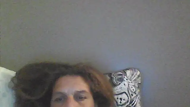 sarahkat86 online show from February 13, 1:40 am