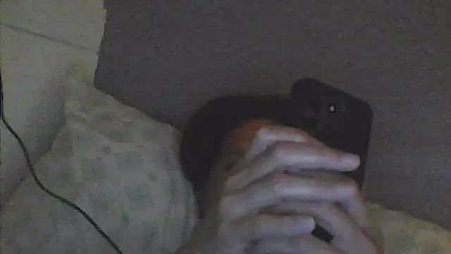 sarahkat86 online show from February 11, 1:31 am