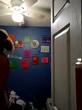 sarahkat86 online show from October 23, 1:11 am