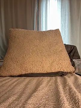 TianaCharm online show from April 11, 11:03 am