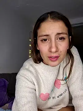 Snapshot of aytanna_torrez chatting on September 30, 12:27 am aytanna torrez online show from September 30, 12:27 am