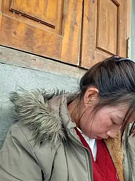 ngocngoc cute online show from February 11, 8:27 am