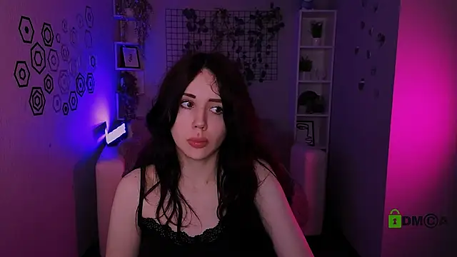 riley sanders online show from June 2, 7:37 pm